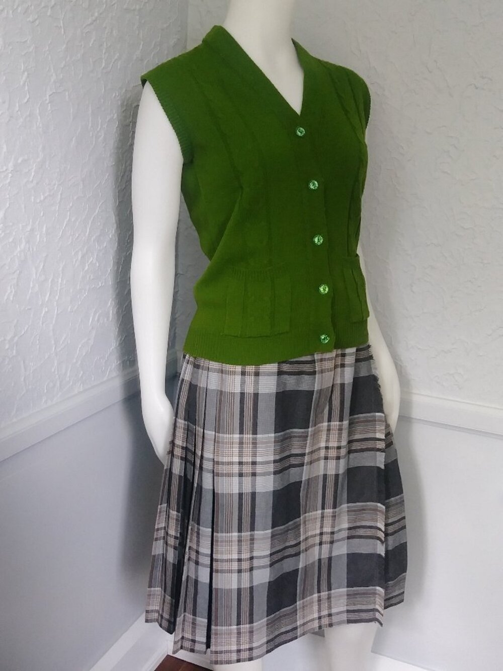 Vintage Grey Plaid Tartan Kilt Skirt by St Michael